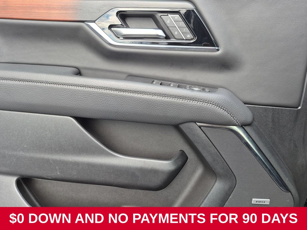 2025 GMC Yukon Denali - Photo 11