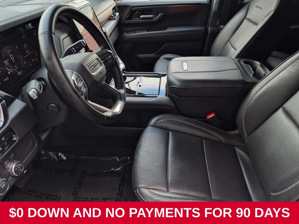 2025 GMC Yukon Denali - Photo 24