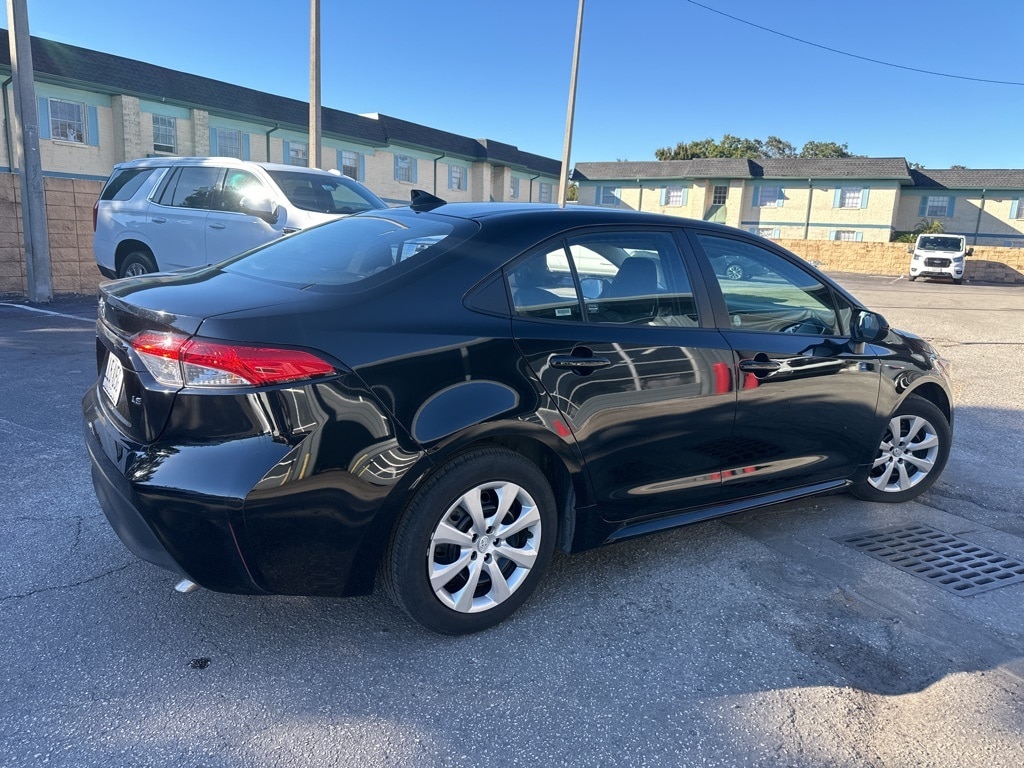 Thumbnail: 2024 Toyota Corolla - 5