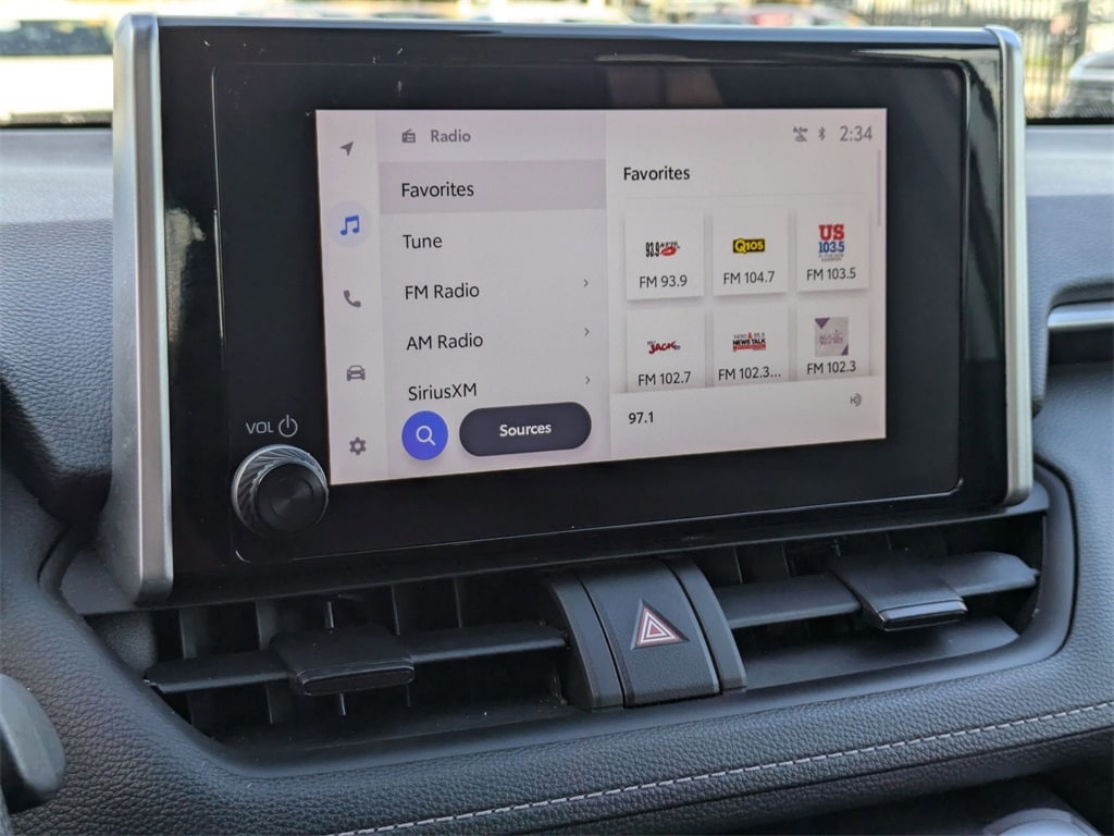 Thumbnail: 2024 Toyota RAV4 - 19