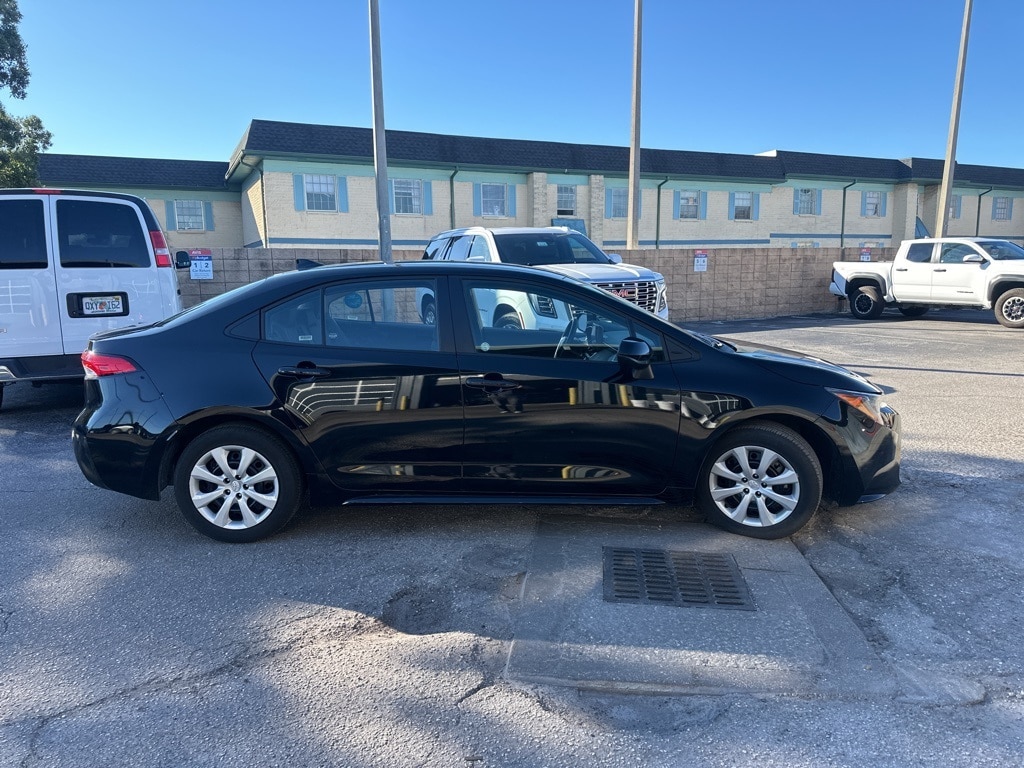 Certified 2024 Toyota Corolla LE Sedan