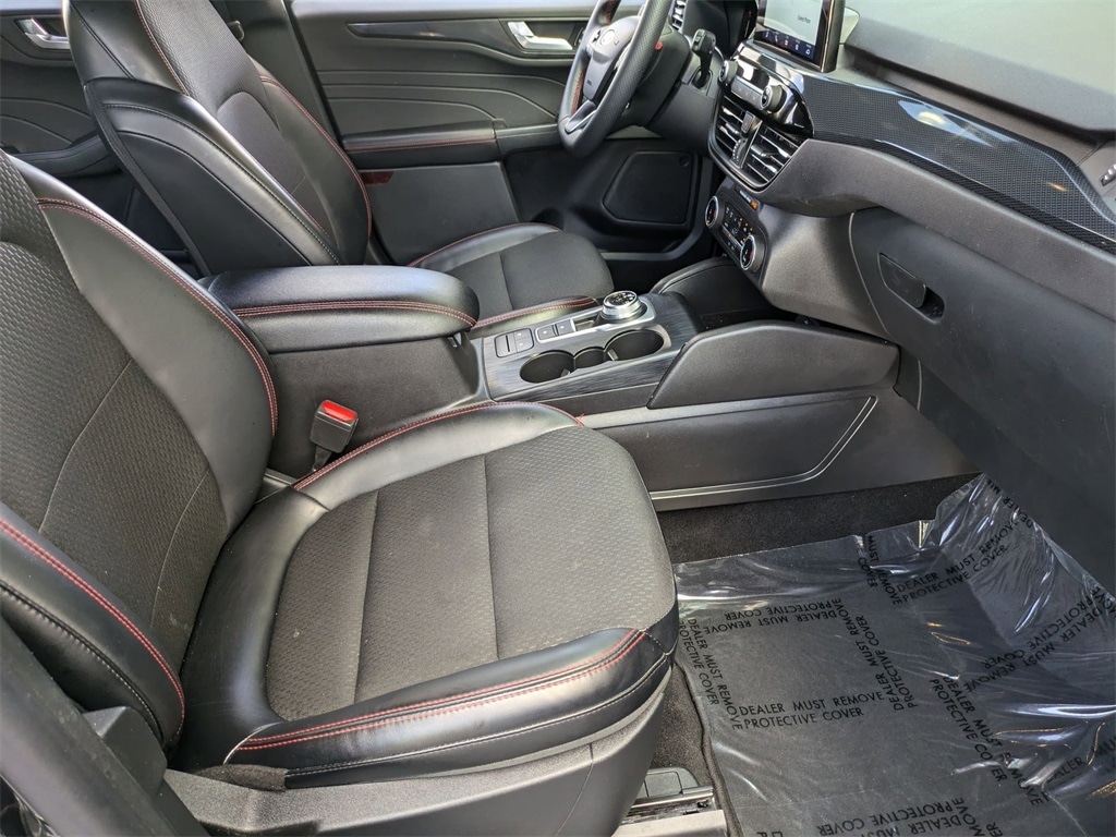 Thumbnail: 2025 Ford Escape - 30