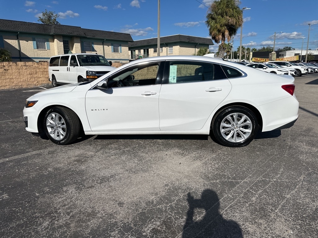 Thumbnail: 2024 Chevrolet Malibu - 8
