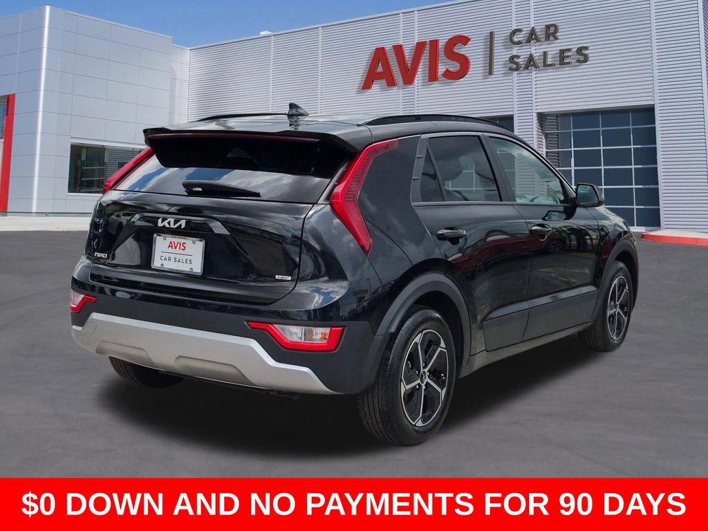 Thumbnail: 2025 Kia Niro - 6