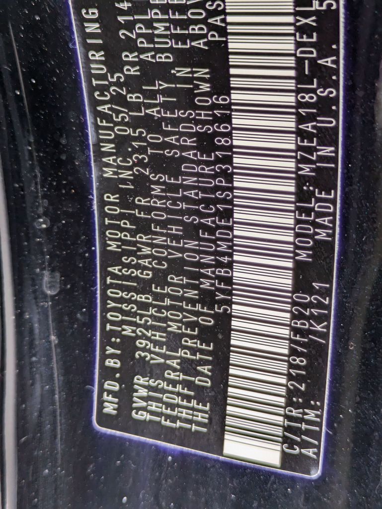 Thumbnail: 2025 Toyota Corolla - 36