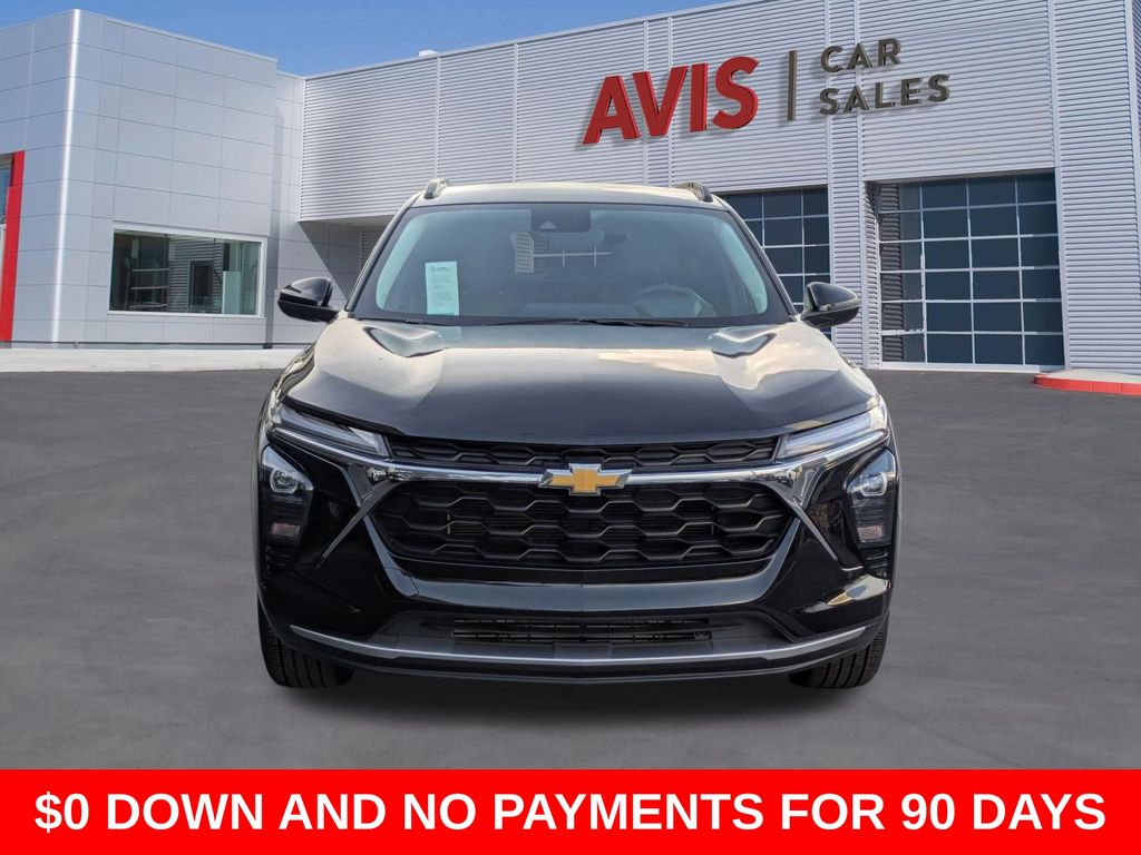 Thumbnail: 2025 Chevrolet Trax - 2