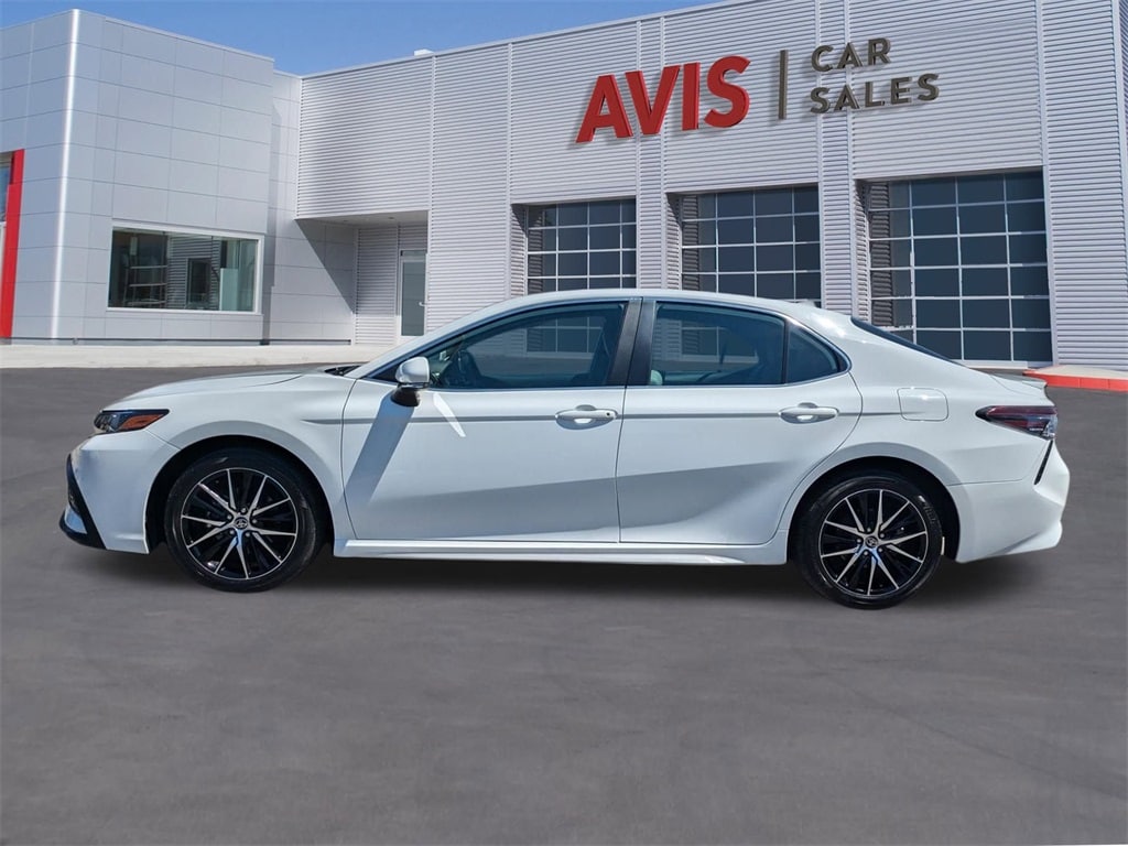 Thumbnail: 2024 Toyota Camry - 10