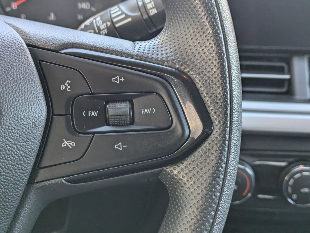 2025 Chevrolet Trax LS - Photo 20