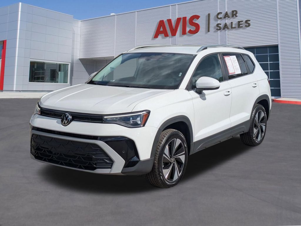 Thumbnail: 2025 Volkswagen Taos - 1