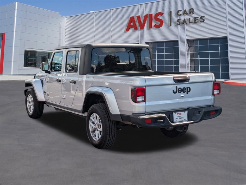 Thumbnail: 2023 Jeep Gladiator - 9