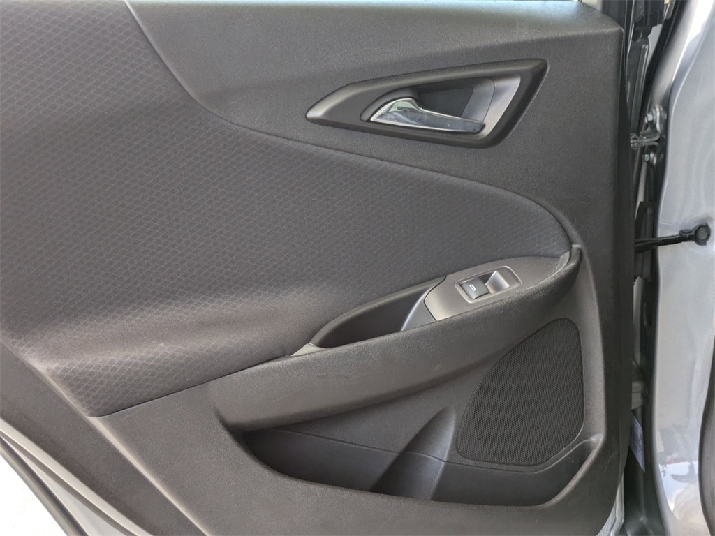 Thumbnail: 2023 Chevrolet Malibu - 25