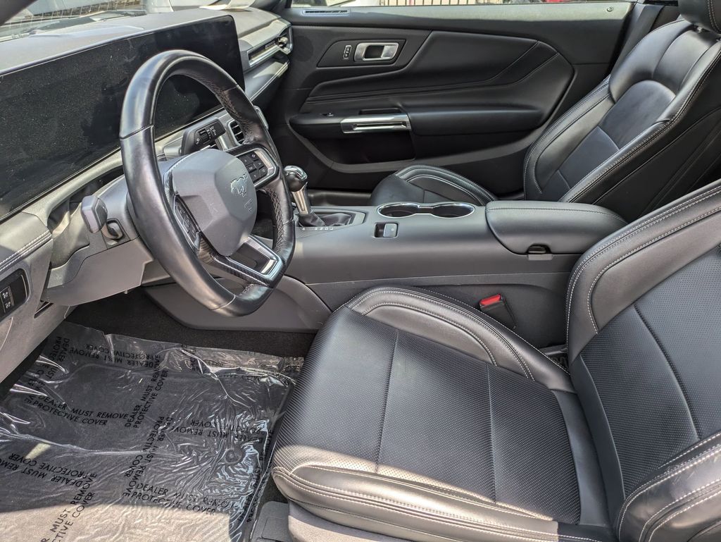 Thumbnail: 2025 Ford Mustang - 23