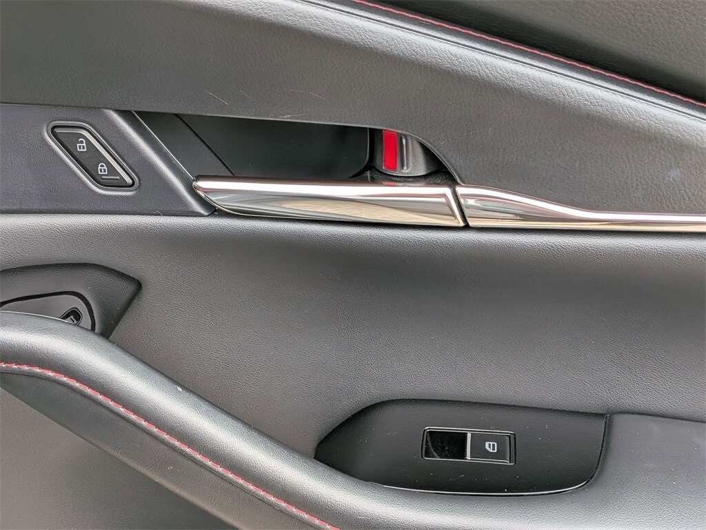 Thumbnail: 2025 Mazda CX-30 - 36