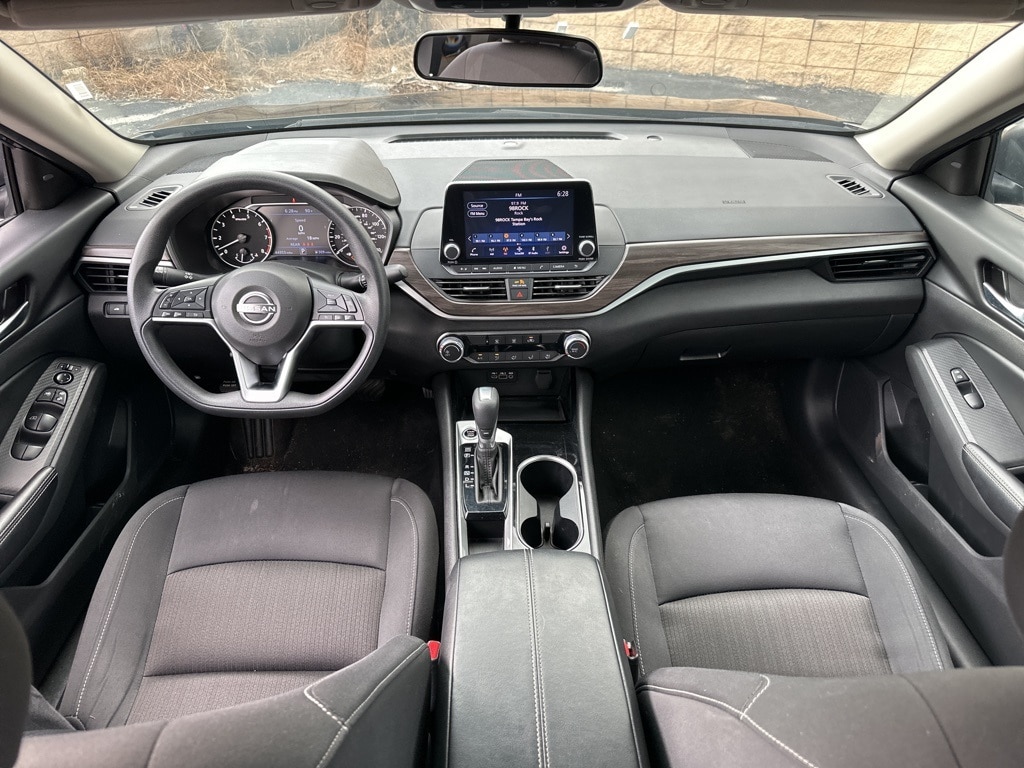Thumbnail: 2024 Nissan Altima - 16
