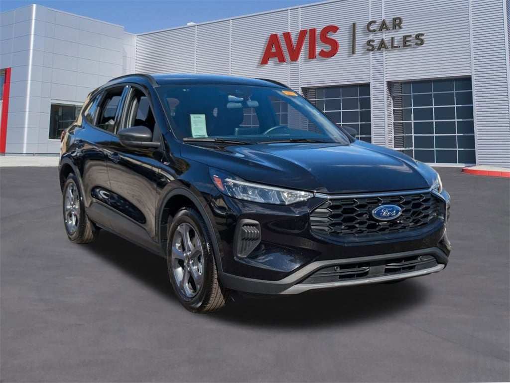 Thumbnail: 2025 Ford Escape - 3