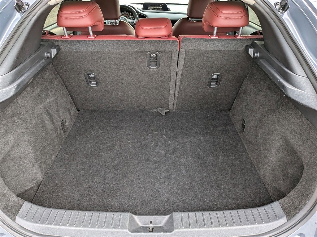 Thumbnail: 2025 Mazda CX-30 - 31