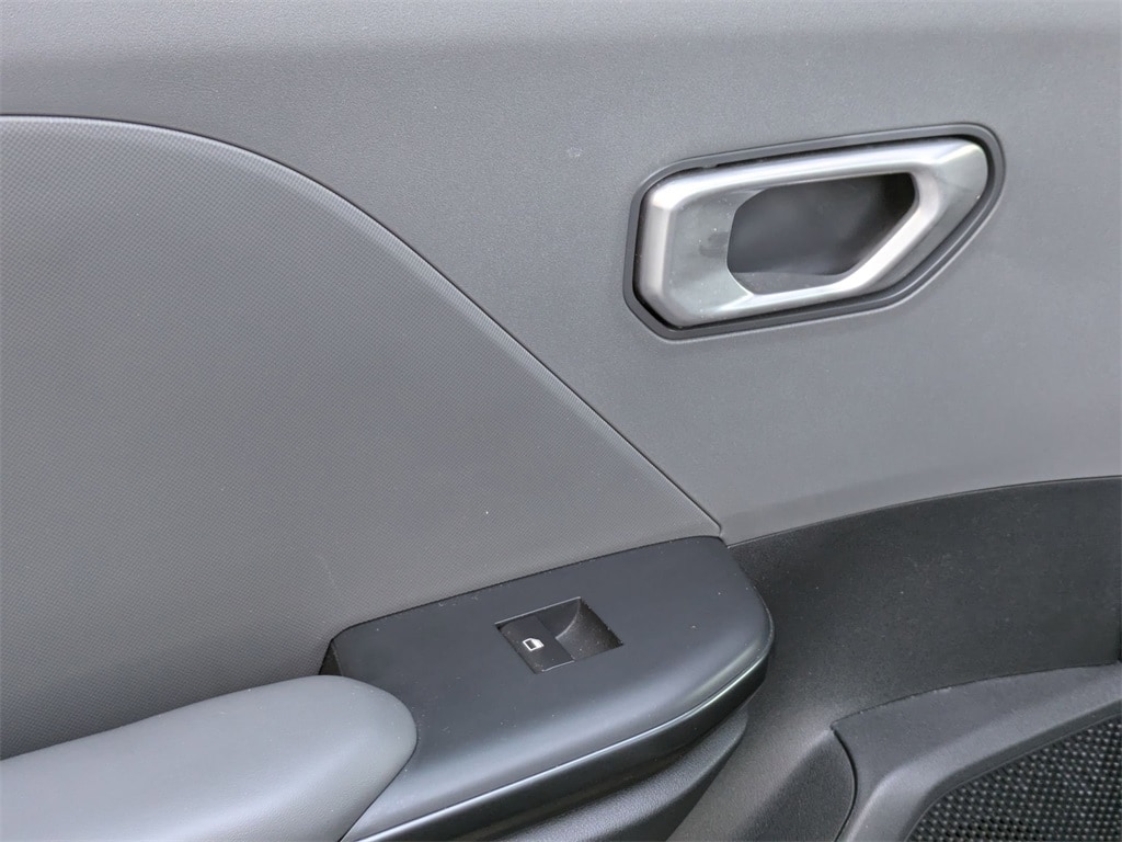 Thumbnail: 2025 Kia K4 - 26