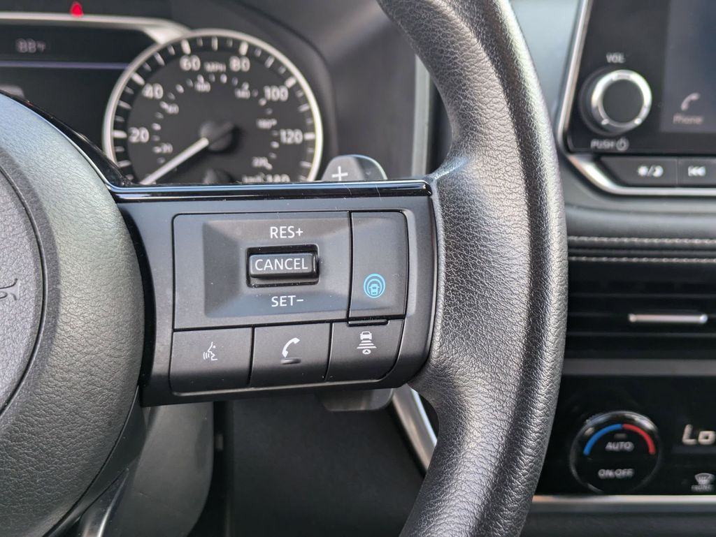 Thumbnail: 2023 Nissan Rogue - 20