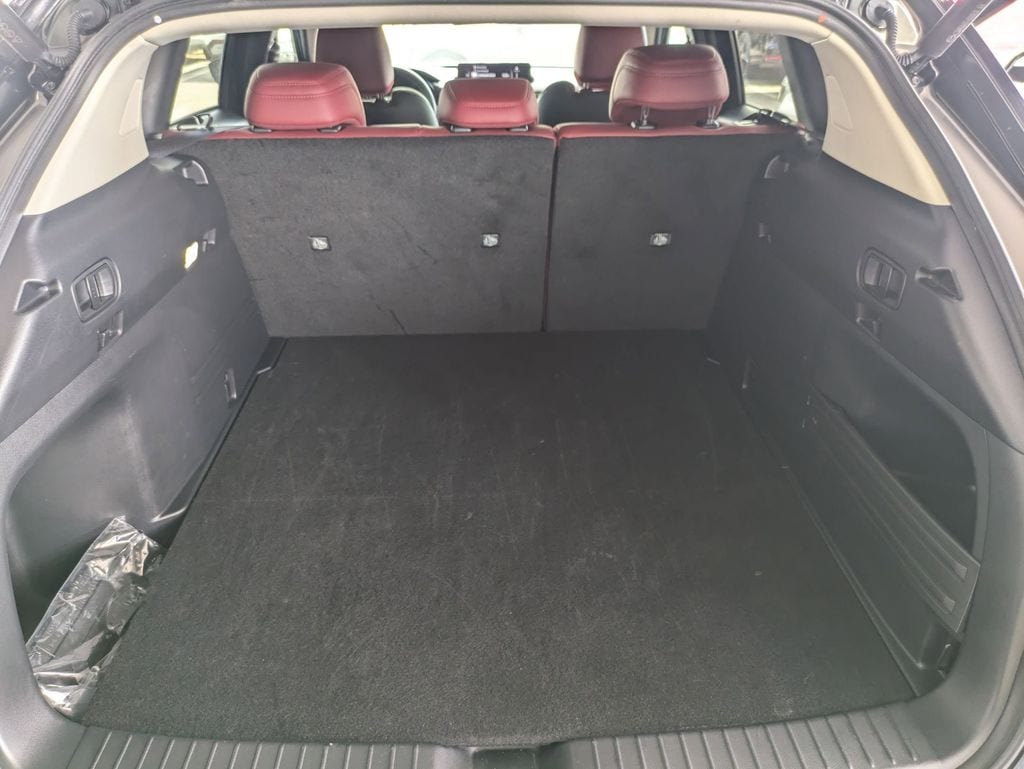 Thumbnail: 2025 Mazda CX-50 - 28