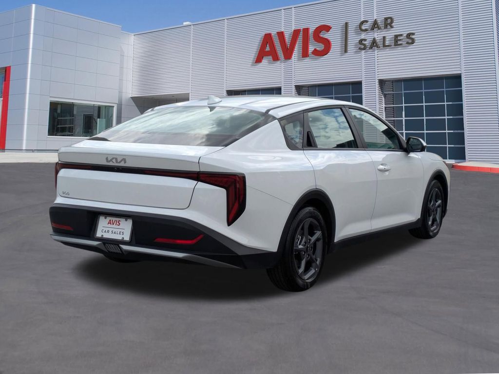 Thumbnail: 2025 Kia K4 - 6