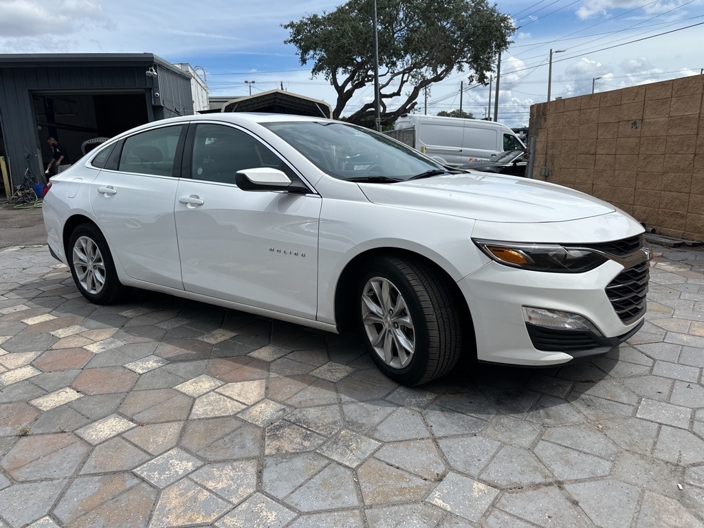Thumbnail: 2024 Chevrolet Malibu - 3