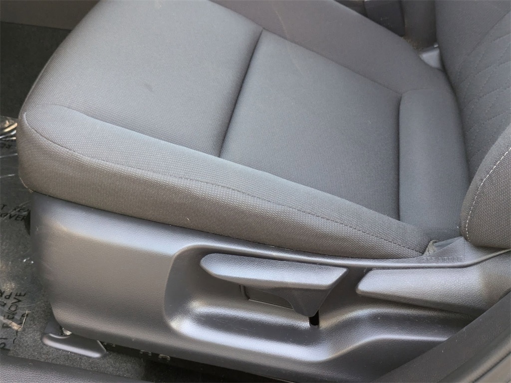 Thumbnail: 2025 Toyota Corolla - 15