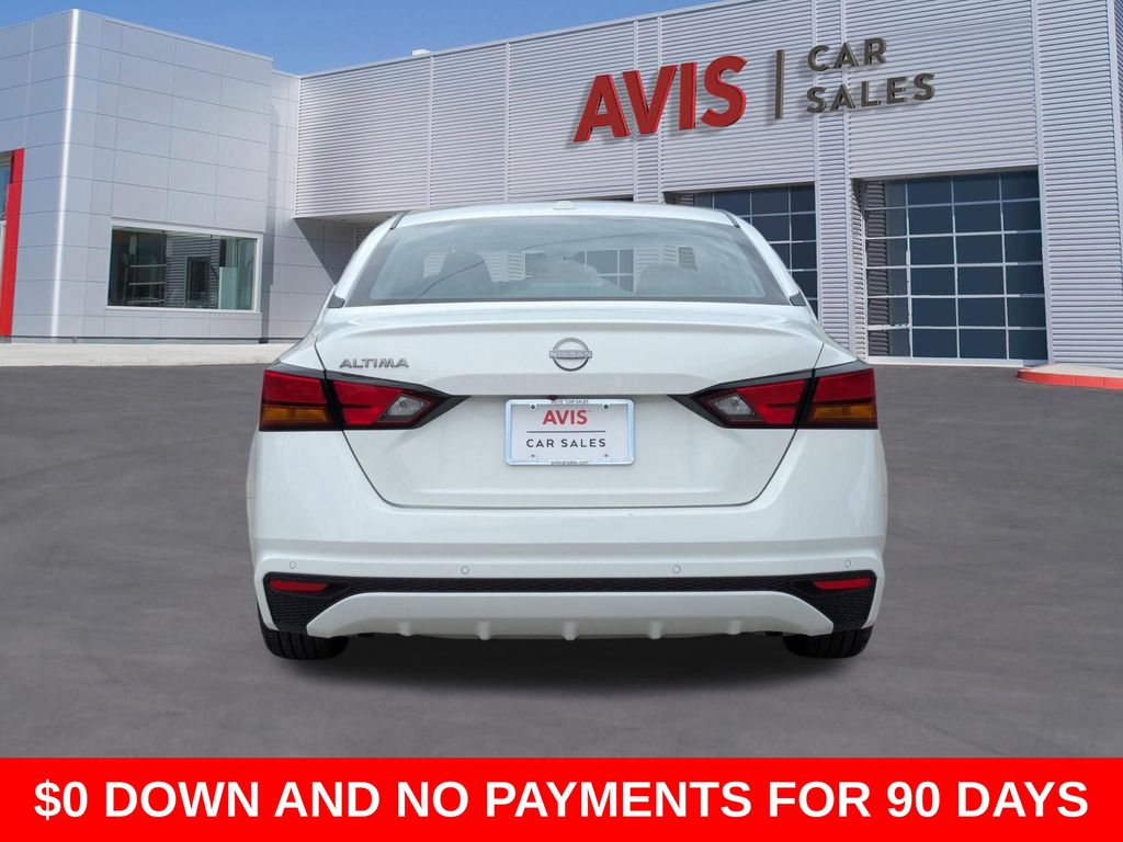 Thumbnail: 2025 Nissan Altima - 7