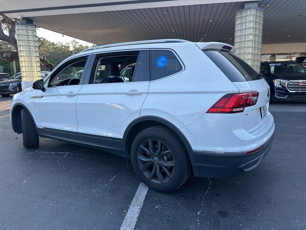 Thumbnail: 2024 Volkswagen Tiguan - 7