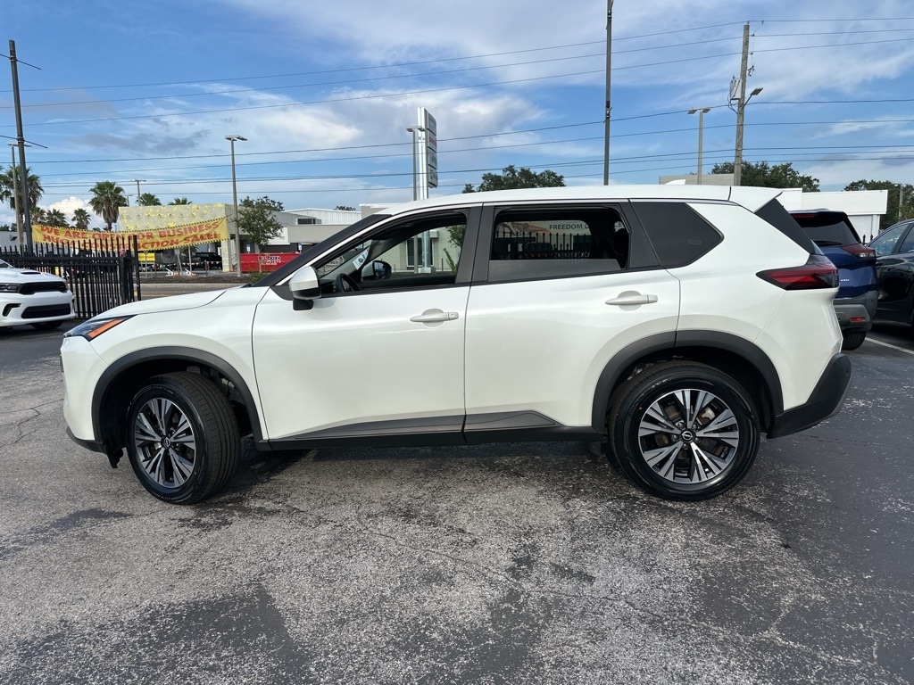 Thumbnail: 2023 Nissan Rogue - 8