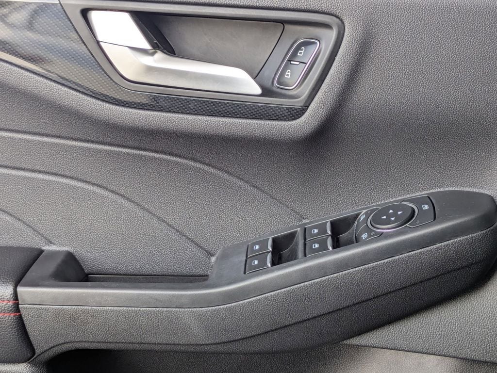 Thumbnail: 2025 Ford Escape - 13
