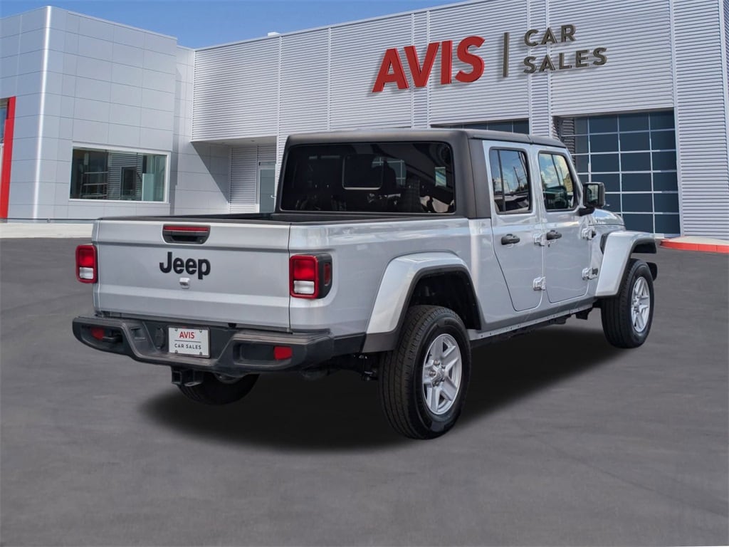 Thumbnail: 2023 Jeep Gladiator - 6