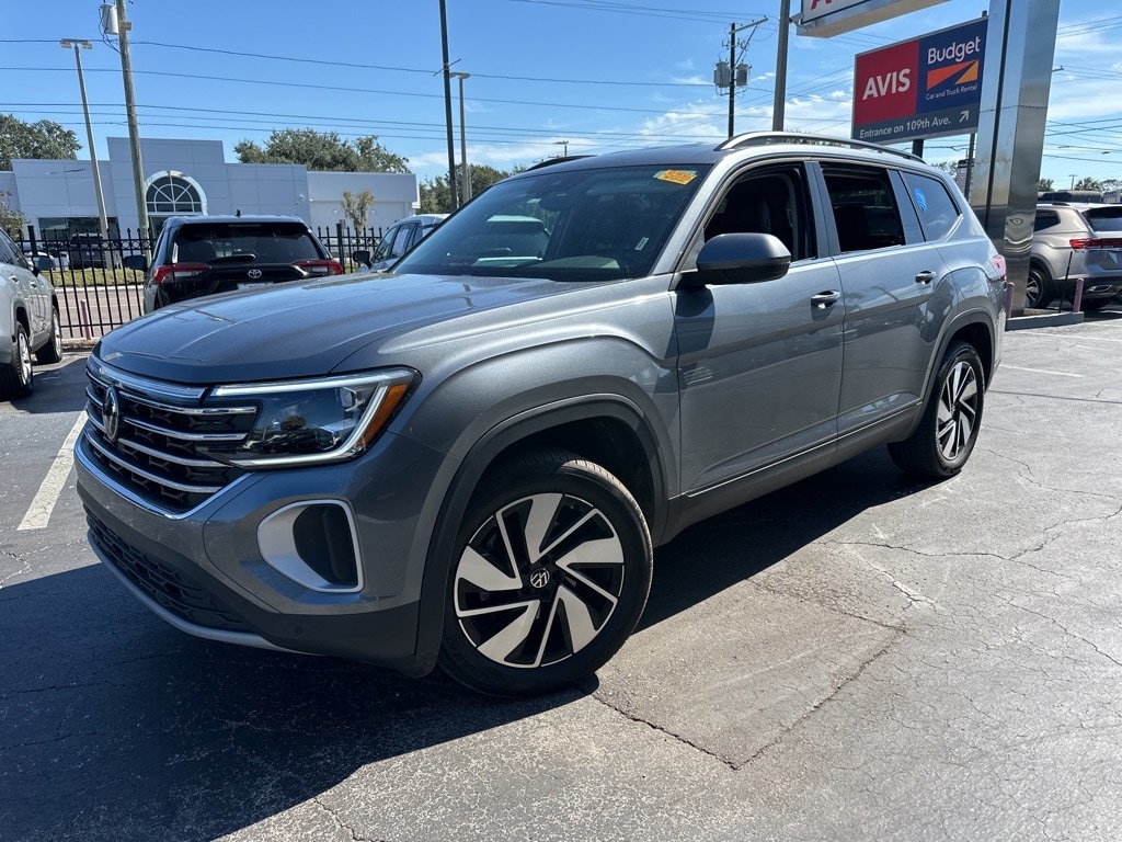 Certified 2025 Volkswagen Atlas 2.0T SE w/Technology SUV