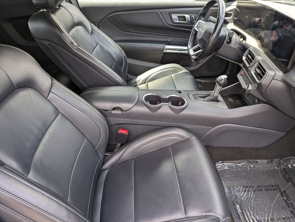 Thumbnail: 2025 Ford Mustang - 28