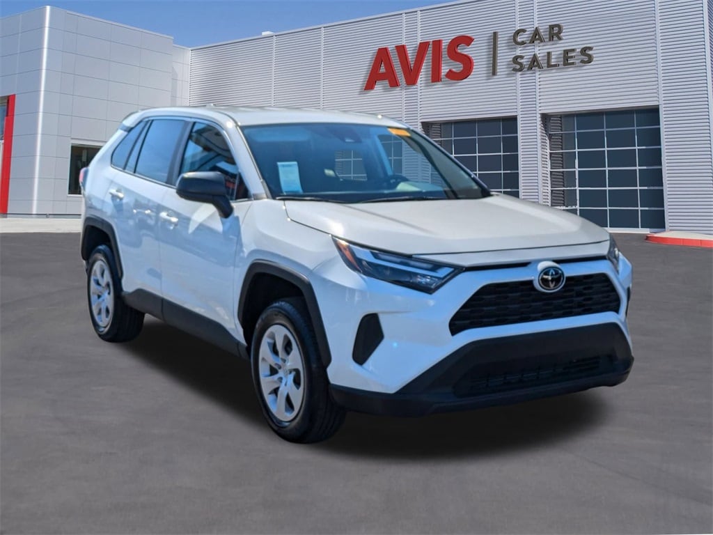 Thumbnail: 2025 Toyota RAV4 - 3