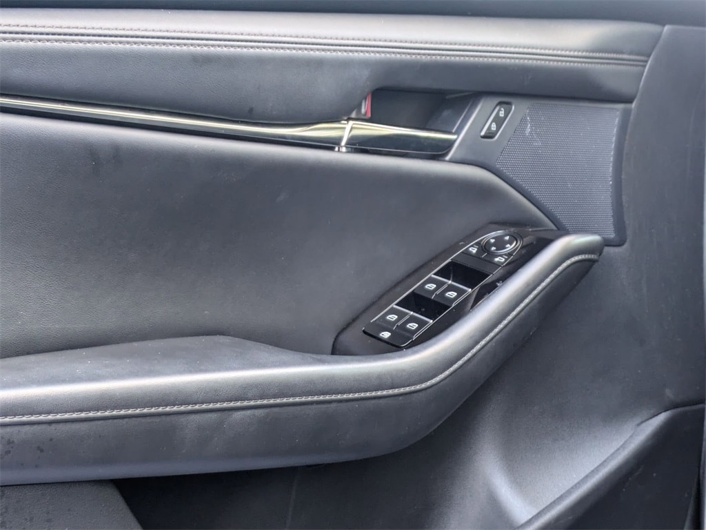 Thumbnail: 2025 Mazda Mazda3 - 11