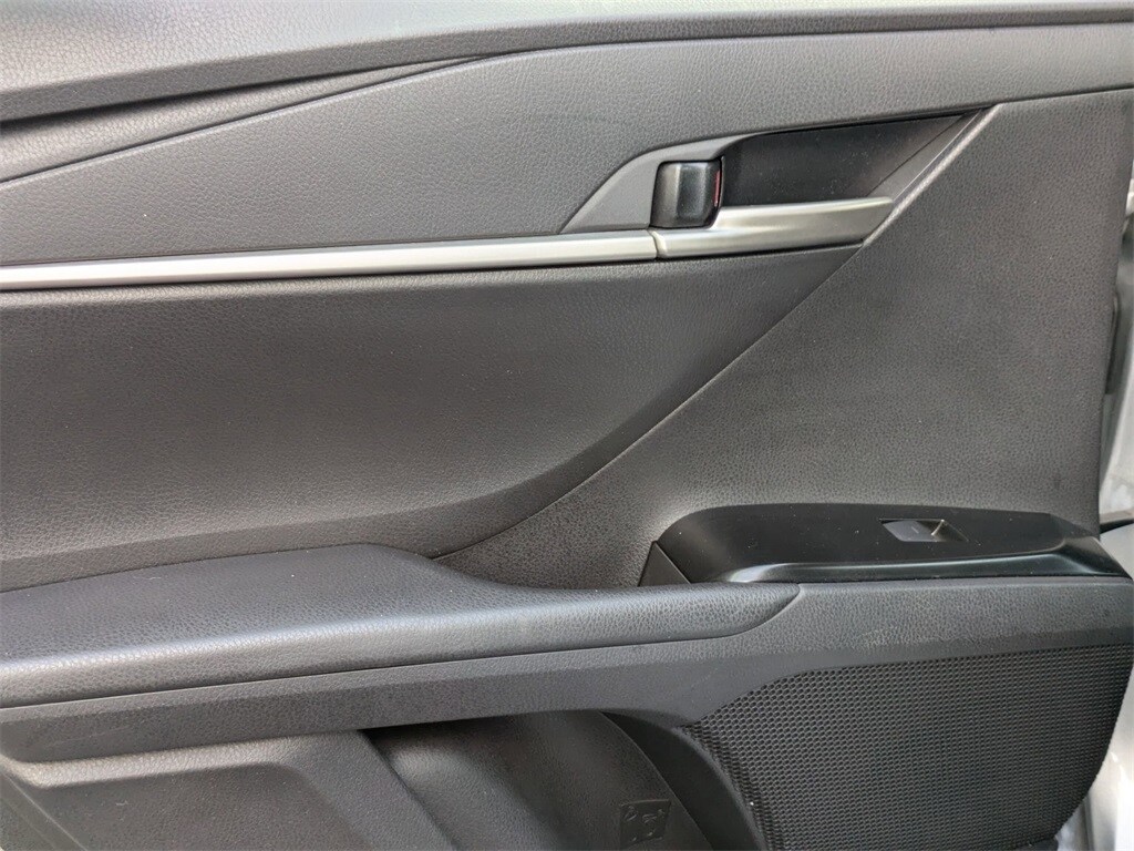 Thumbnail: 2025 Toyota Camry - 26