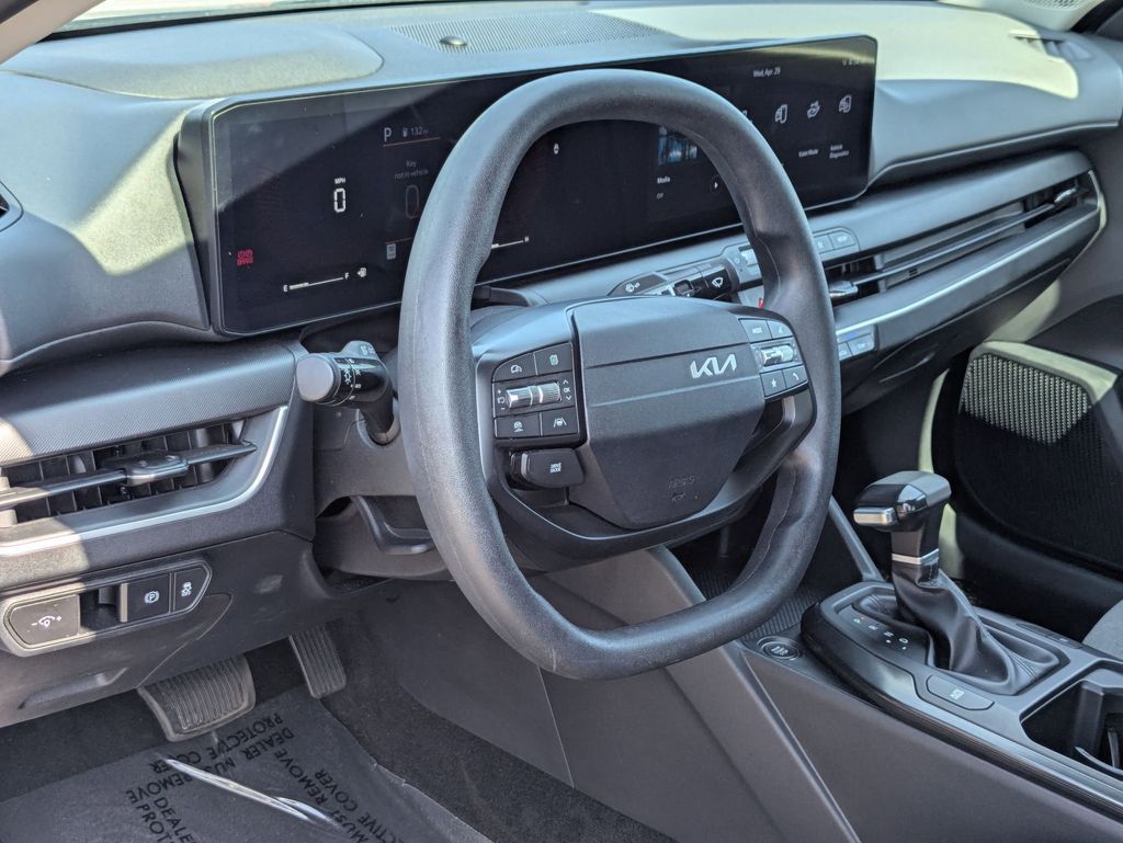 Thumbnail: 2025 Kia K4 - 14
