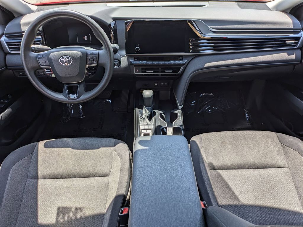 Thumbnail: 2025 Toyota Camry - 25