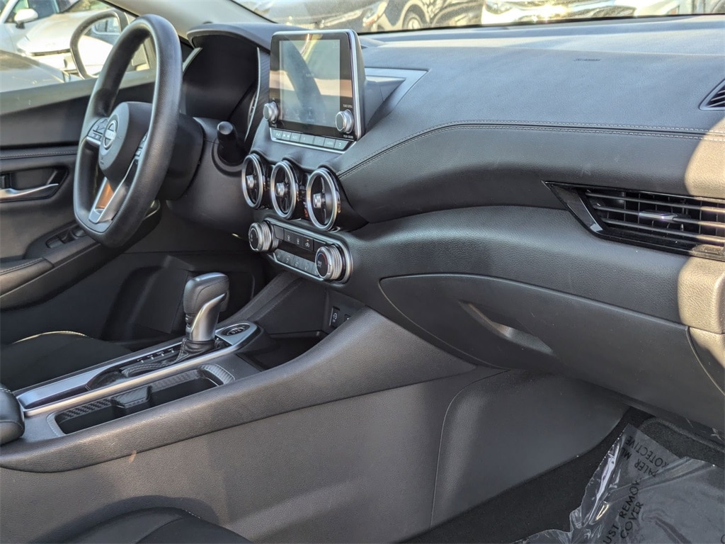 Thumbnail: 2024 Nissan Sentra - 28