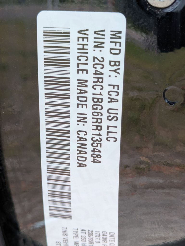 2024 Chrysler Pacifica Touring L - Photo 34