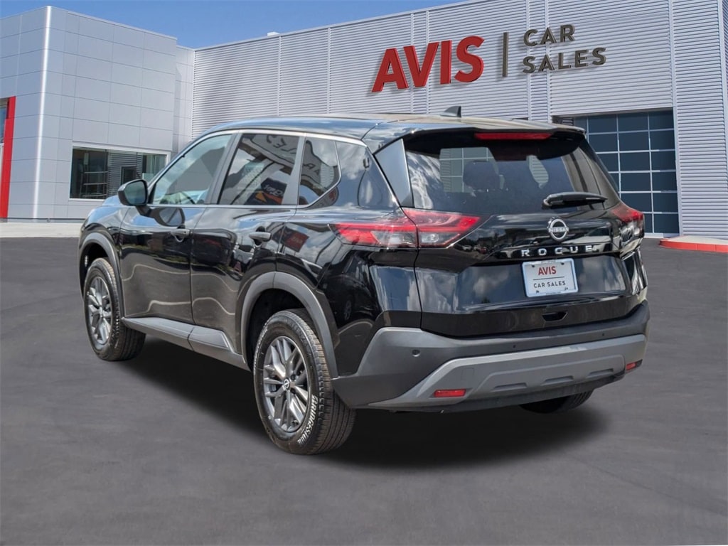 2023 Nissan Rogue S 9