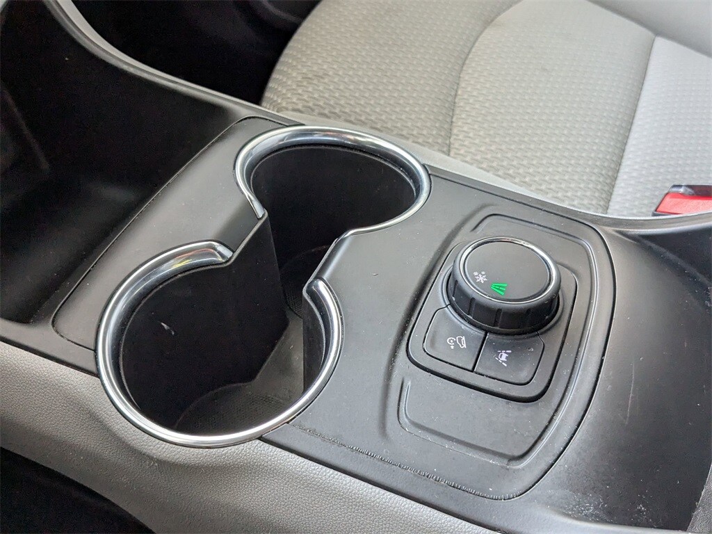 Thumbnail: 2024 GMC Terrain - 21