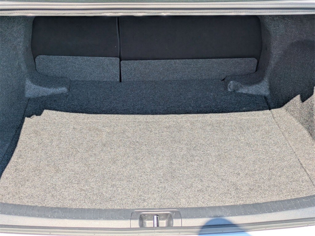 Thumbnail: 2025 Toyota Corolla - 28