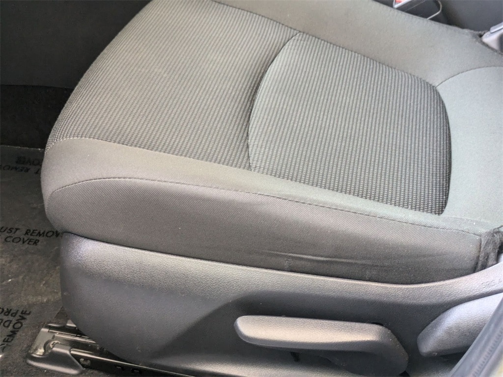 Thumbnail: 2025 Toyota RAV4 - 15