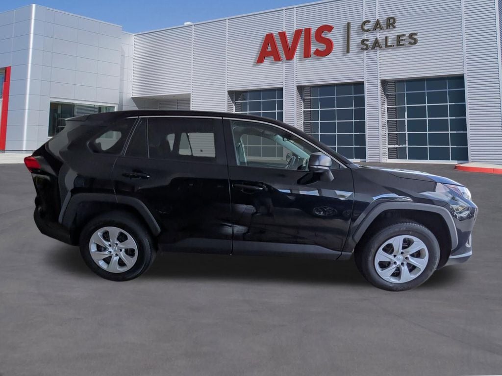 Thumbnail: 2025 Toyota RAV4 - 5