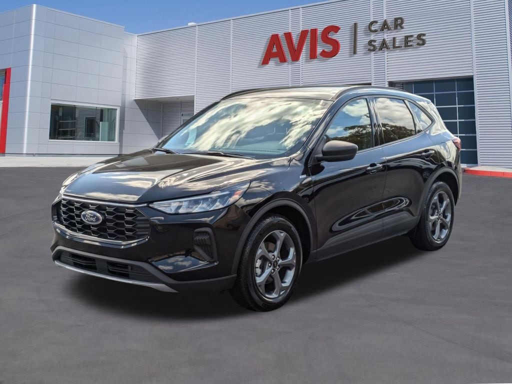 2025 Ford Escape ST-Line