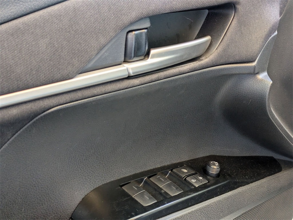 Thumbnail: 2025 Toyota Camry - 13