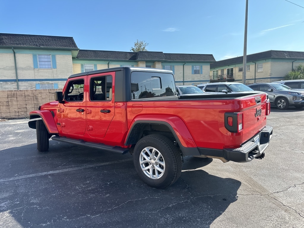 Thumbnail: 2023 Jeep Gladiator - 7