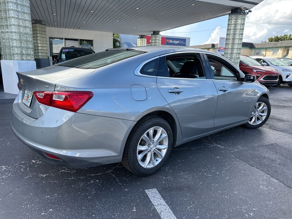 Thumbnail: 2024 Chevrolet Malibu - 5