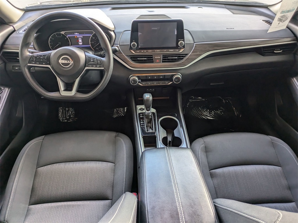 Thumbnail: 2024 Nissan Altima - 24